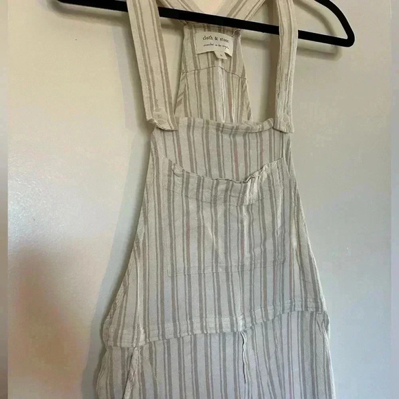 Cloth and stone for Anthropologie Tan and Cream Cropped Overalls in Size Small - Picture 2 of 8